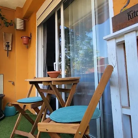 Apartment Cosy 2 Bedroom On 5 Floor With Balcony In The Centre Of Near The Playa- Spain