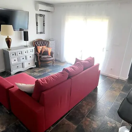 Cosy 2 Bedroom On 5 Floor With Balcony In The Centre Of Near The Playa- Spain * Denia