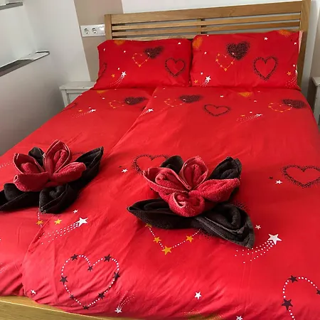 Cosy 2 Bedroom On 5 Floor With Balcony In The Centre Of Near The Playa- Spain