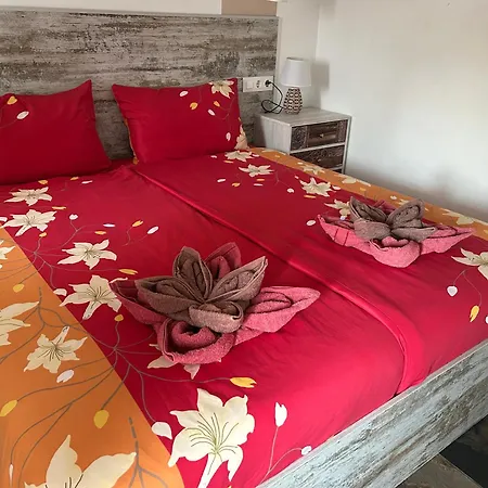 Cosy 2 Bedroom On 5 Floor With Balcony In The Centre Of Near The Playa- Spain