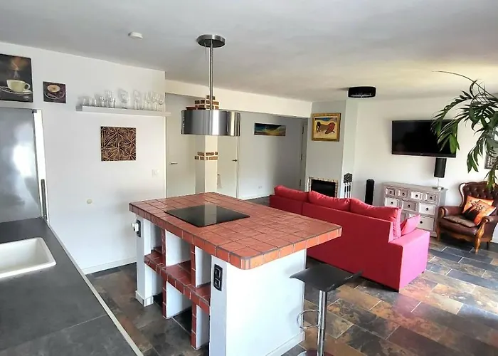 Cosy 2 Bedroom On 5 Floor With Balcony In The Centre Of Near The Playa- Spain Апартаменти Денія