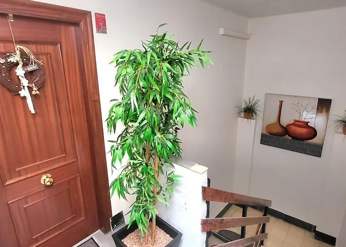 Cosy 2 Bedroom On 5 Floor With Balcony In The Centre Of Near The Playa- Spain Денія