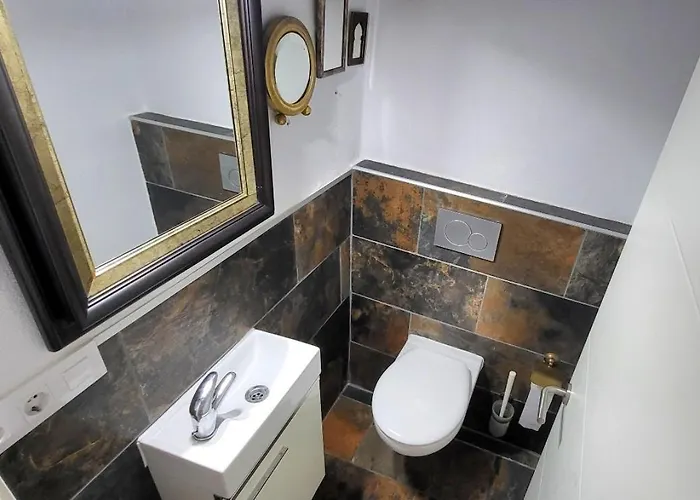 Cosy 2 Bedroom On 5 Floor With Balcony In The Centre Of Near The Playa- Spain Апартаменти *