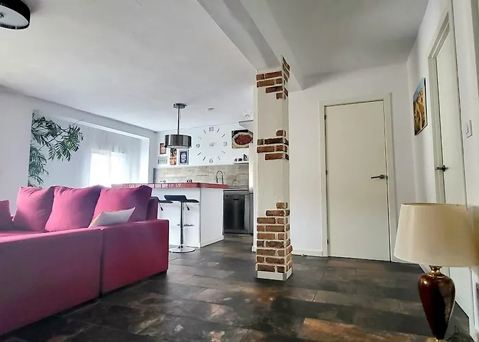 Cosy 2 Bedroom On 5 Floor With Balcony In The Centre Of Near The Playa- Spain * Денія