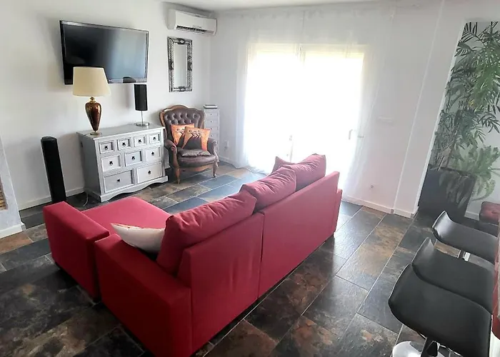 Cosy 2 Bedroom On 5 Floor With Balcony In The Centre Of Near The Playa- Spain * Денія