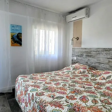 아파트 Cosy 2 Bedroom On 5 Floor With Balcony In The Centre Of Near The Playa- Spain *